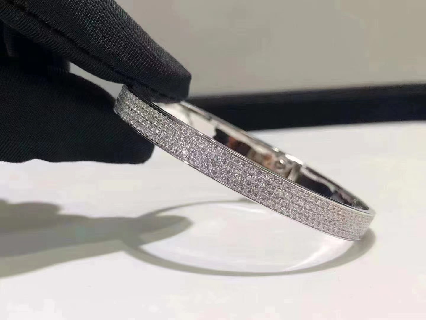 [moco jewelrys]HM KELLY ARMBAND AUS SILBER UND VOLLSTÄNDIGER PAVE-DIAMANTENBESETZUNG
